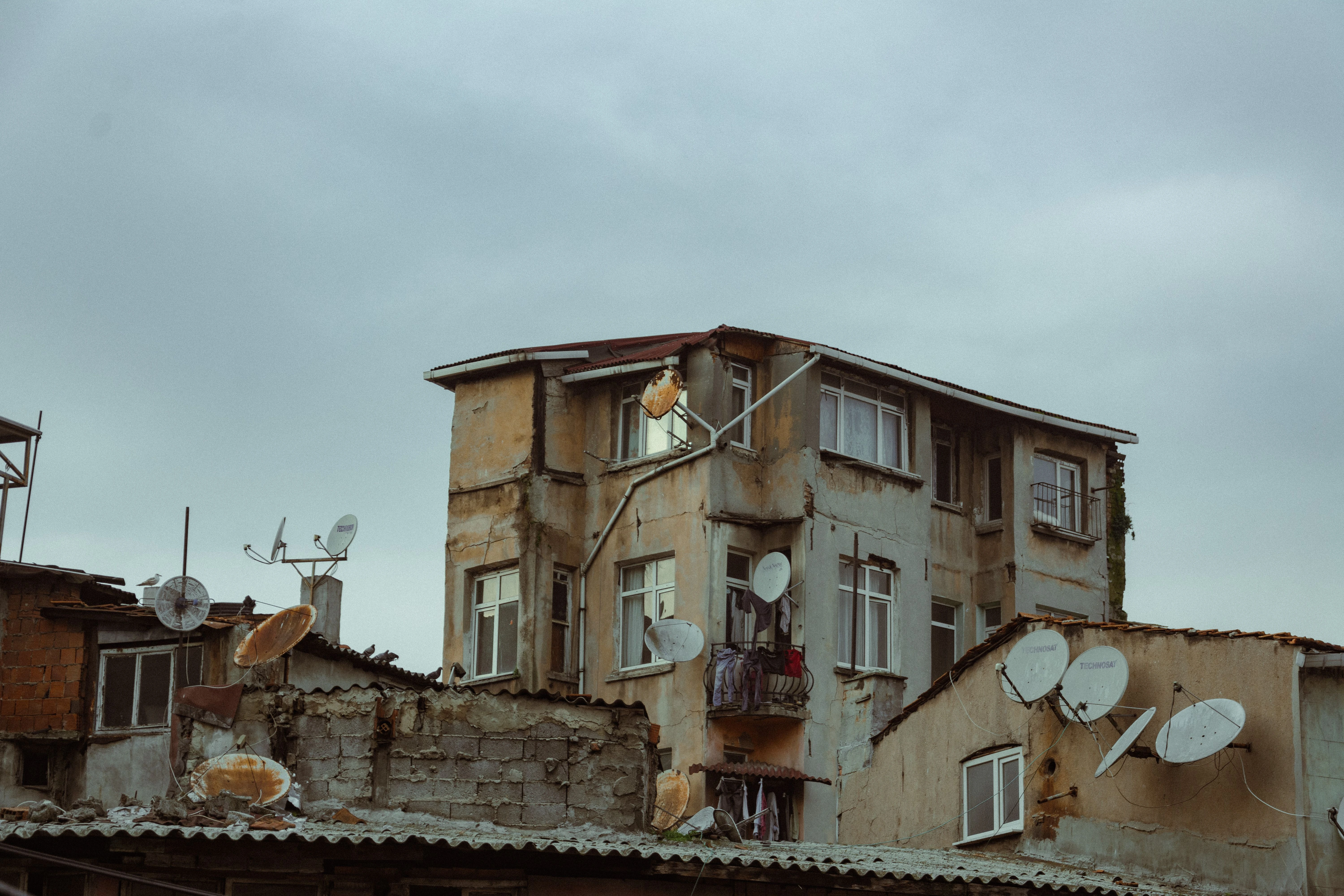 God Rebuilds Broken Homes